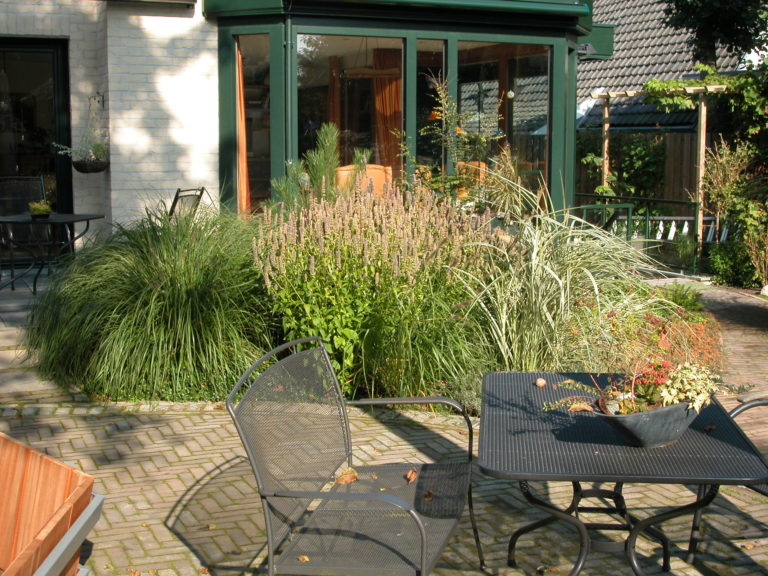 Houten vlonder tuin Noord-Holland Quercus Garden